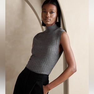 Banana Republic Mock Neck Tank